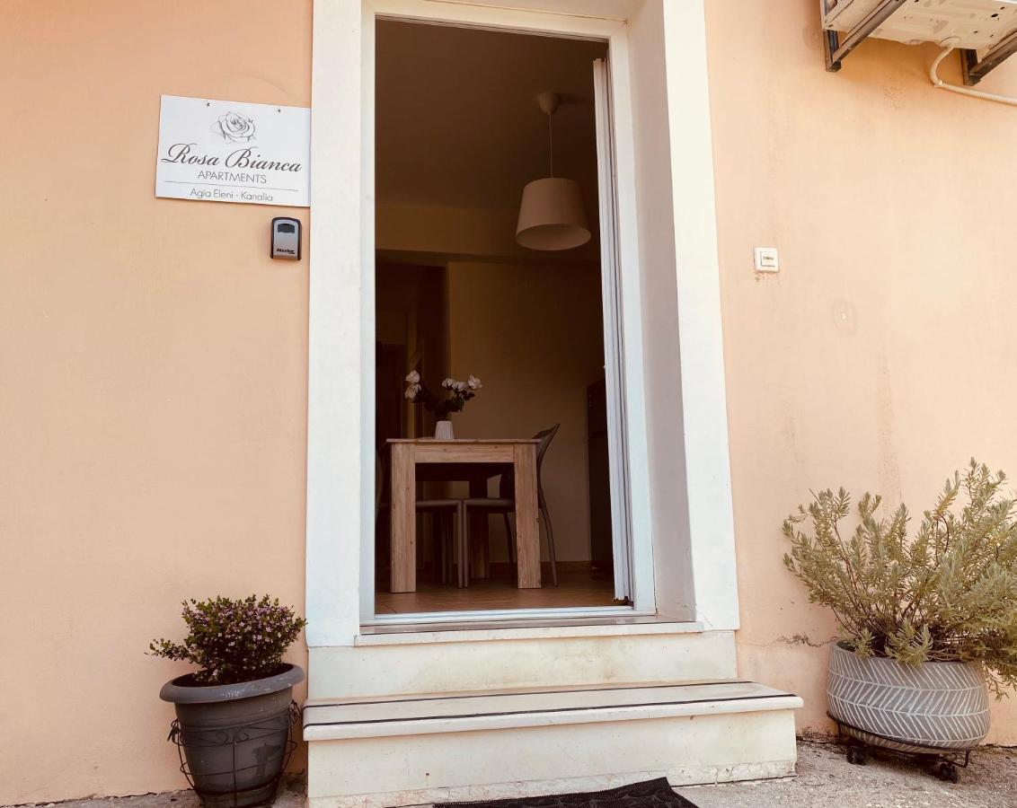 Rosa Bianca Apartment Kanali  Luaran gambar